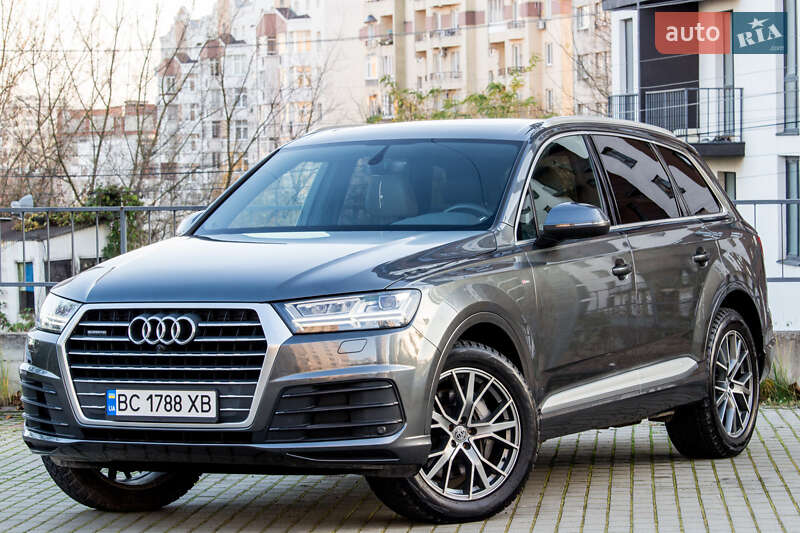 Позашляховик / Кросовер Audi Q7 2018 в Львові фото 10 Позашляховик / Кросовер Audi Q7 2018 в Львові