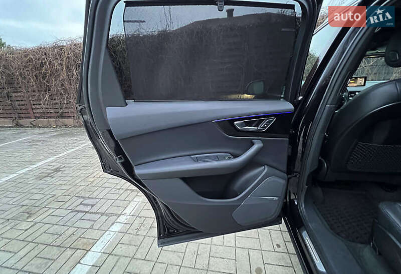 Позашляховик / Кросовер Audi Q7 2018 в Києві фото 58 Позашляховик / Кросовер Audi Q7 2018 в Києві