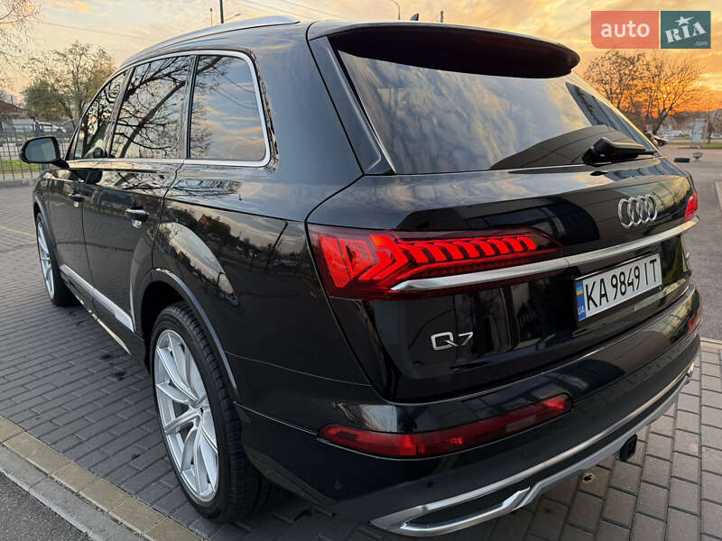 Позашляховик / Кросовер Audi Q7 2022 в Харкові фото 14 Позашляховик / Кросовер Audi Q7 2022 в Харкові