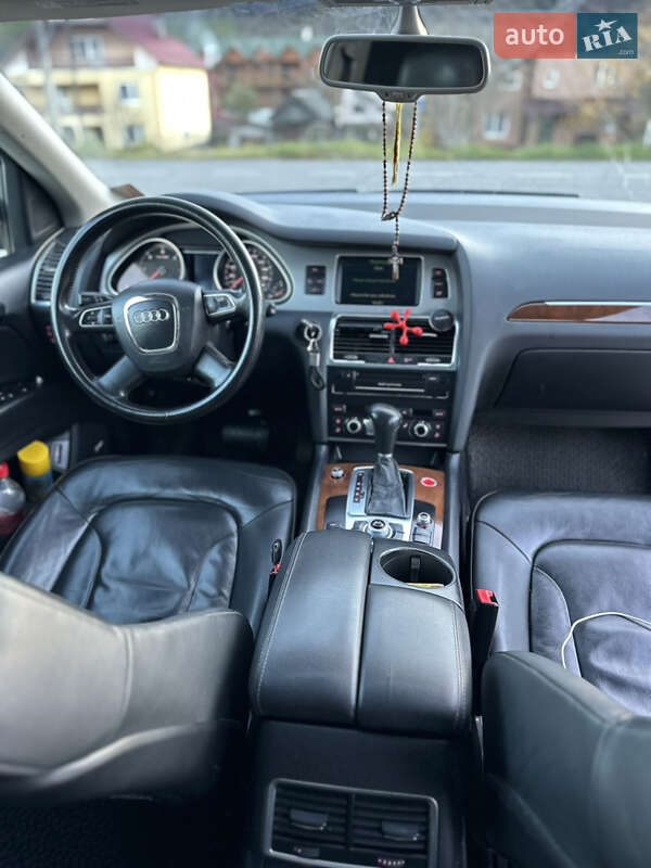 Позашляховик / Кросовер Audi Q7 2010 в Воловцю фото 12 Позашляховик / Кросовер Audi Q7 2010 в Воловцю