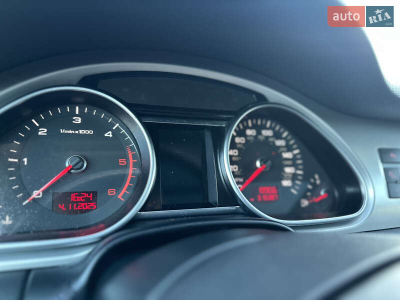 Позашляховик / Кросовер Audi Q7 2010 в Воловцю фото 19 Позашляховик / Кросовер Audi Q7 2010 в Воловцю