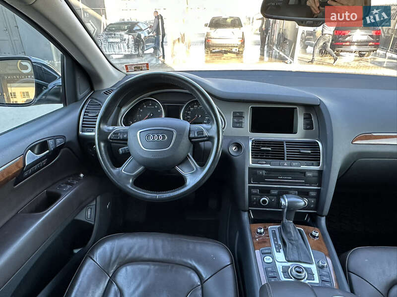 Внедорожник / Кроссовер Audi Q7 2015 в Львове