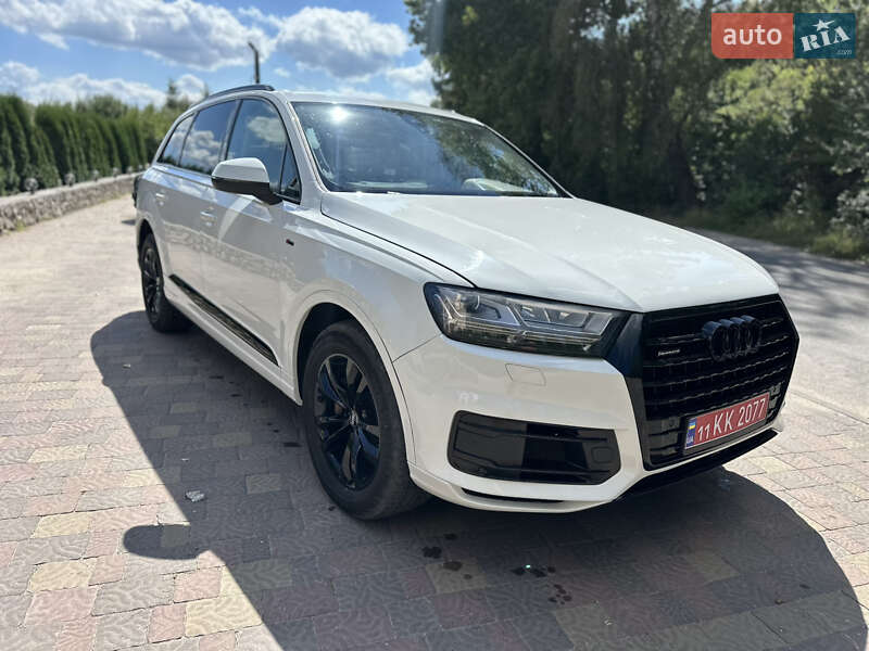 Позашляховик / Кросовер Audi Q7 2018 в Тернополі