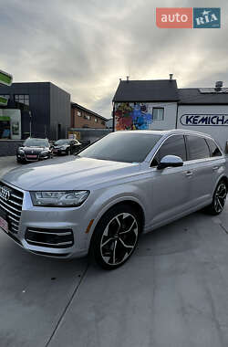 Внедорожник / Кроссовер Audi Q7 2019 в Киеве