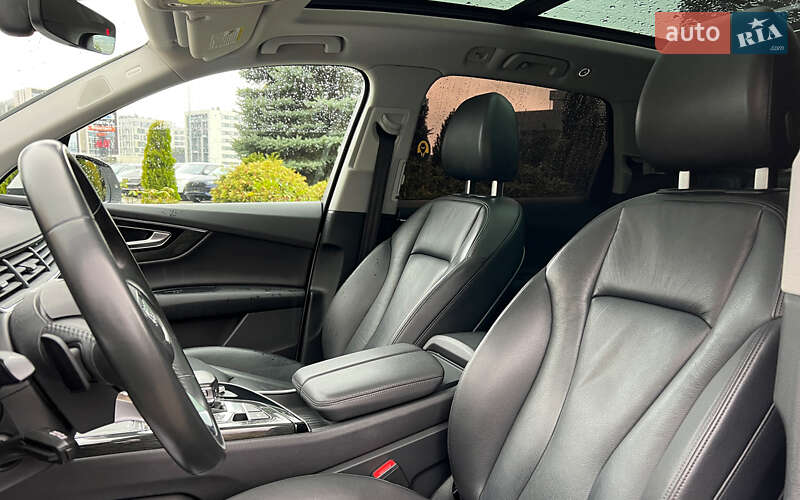Позашляховик / Кросовер Audi Q7 2017 в Львові фото 9 Позашляховик / Кросовер Audi Q7 2017 в Львові