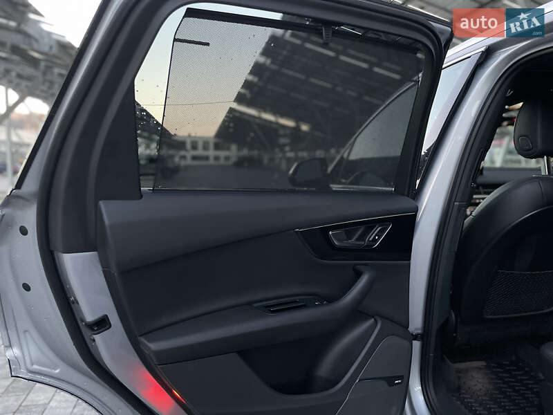 Внедорожник / Кроссовер Audi Q7 2017 в Львове фото 19 Внедорожник / Кроссовер Audi Q7 2017 в Львове