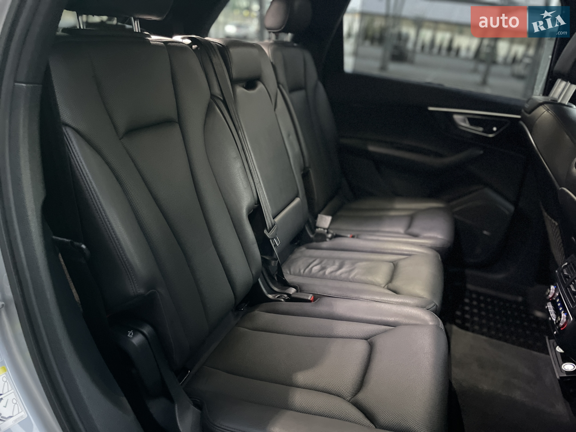 2017 Audi Q7 - мініатюра 23