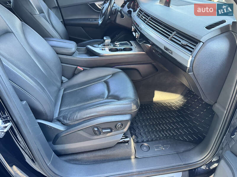 Внедорожник / Кроссовер Audi Q7 2015 в Львове фото 70 Внедорожник / Кроссовер Audi Q7 2015 в Львове