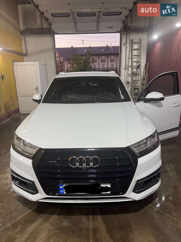 Внедорожник / Кроссовер Audi Q7 2016 в Киеве фото Внедорожник / Кроссовер Audi Q7 2016 в Киеве