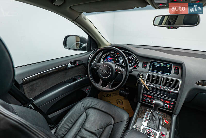 Внедорожник / Кроссовер Audi Q7 2013 в Киеве фото 12 Внедорожник / Кроссовер Audi Q7 2013 в Киеве