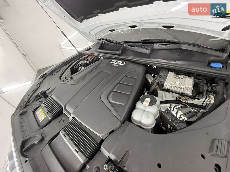 Внедорожник / Кроссовер Audi Q7 2018 в Трускавце