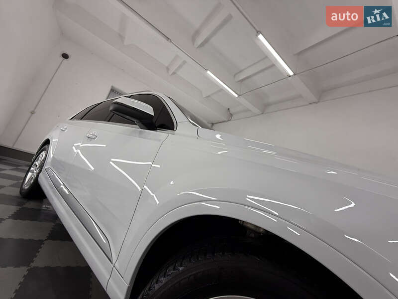 Внедорожник / Кроссовер Audi Q7 2018 в Трускавце