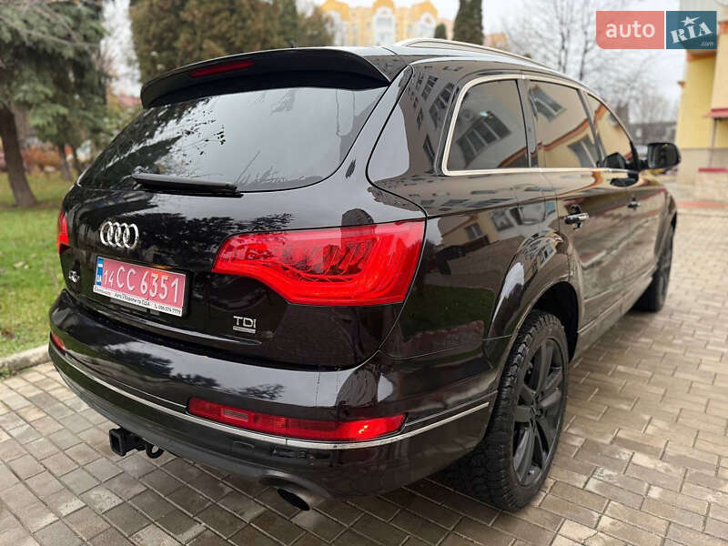 Позашляховик / Кросовер Audi Q7 2010 в Кам'янець-Подільському
