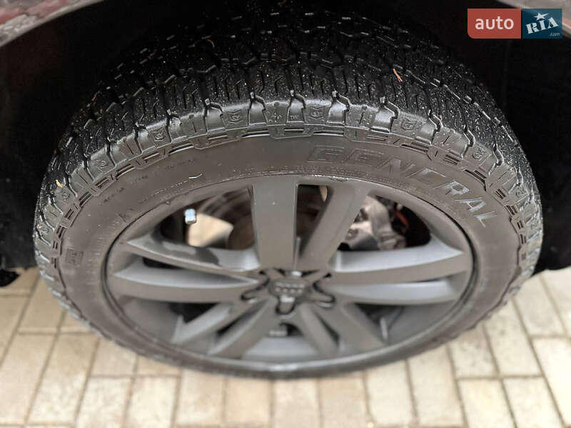 Позашляховик / Кросовер Audi Q7 2010 в Кам'янець-Подільському