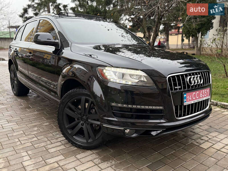 Позашляховик / Кросовер Audi Q7 2010 в Кам'янець-Подільському