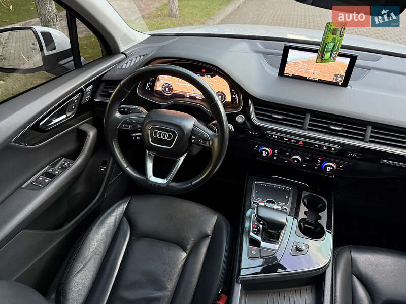 Позашляховик / Кросовер Audi Q7 2018 в Одесі