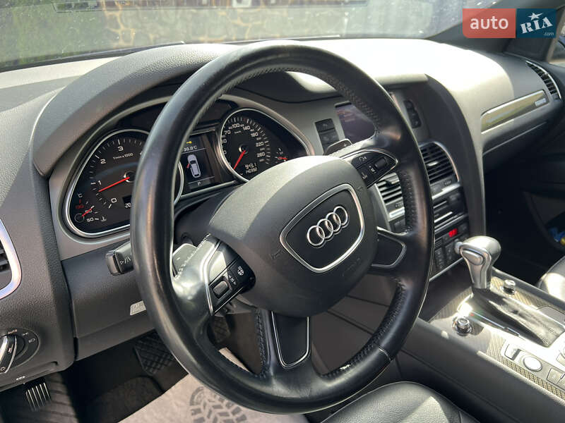 Позашляховик / Кросовер Audi Q7 2014 в Самборі