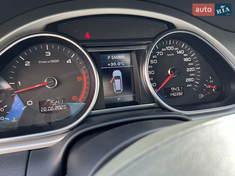 Позашляховик / Кросовер Audi Q7 2014 в Самборі