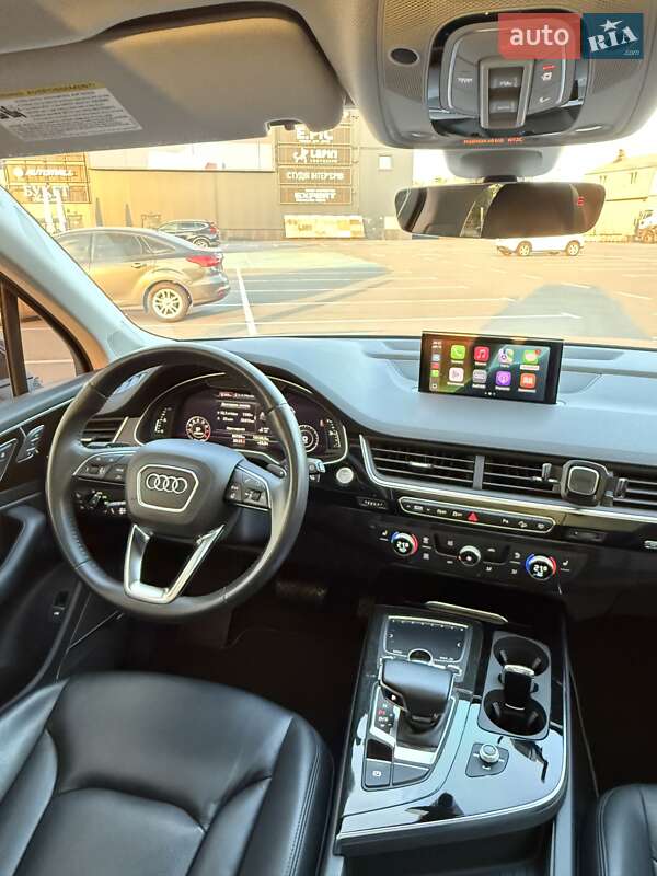 Внедорожник / Кроссовер Audi Q7 2019 в Киеве