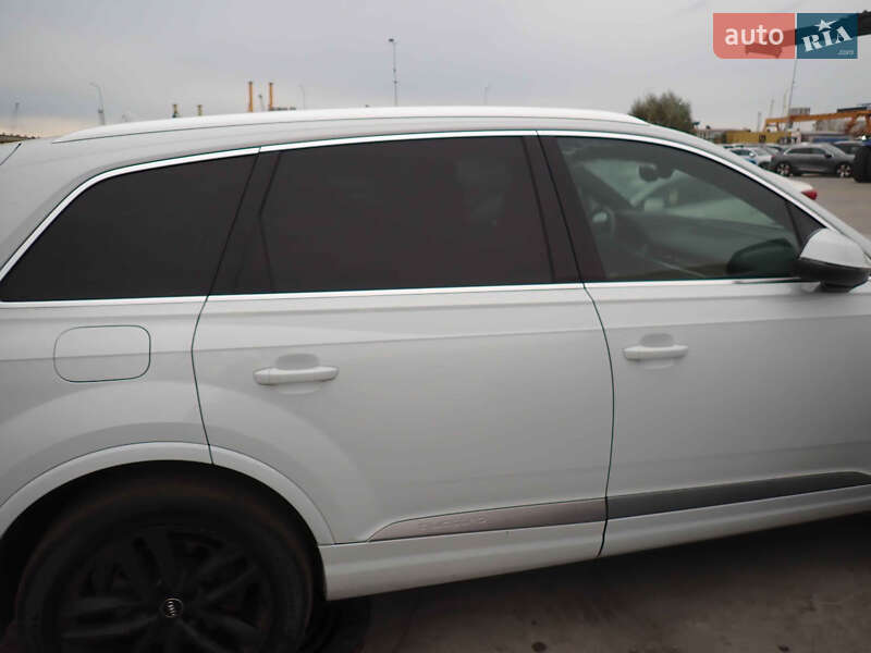 Позашляховик / Кросовер Audi Q7 2016 в Львові фото 5 Позашляховик / Кросовер Audi Q7 2016 в Львові