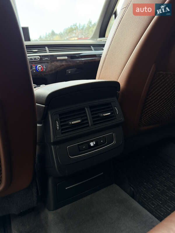 Позашляховик / Кросовер Audi Q7 2017 в Львові