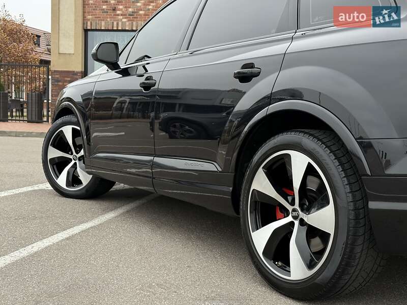 Внедорожник / Кроссовер Audi Q7 2016 в Киеве фото 25 Внедорожник / Кроссовер Audi Q7 2016 в Киеве