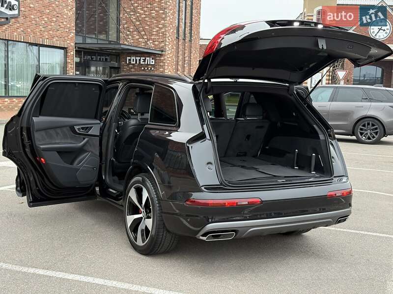 Внедорожник / Кроссовер Audi Q7 2016 в Киеве фото 156 Внедорожник / Кроссовер Audi Q7 2016 в Киеве