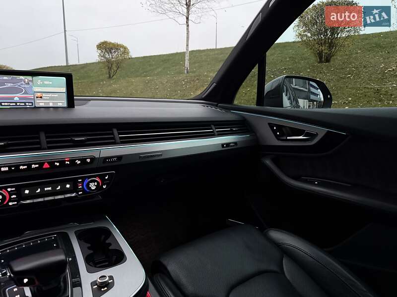 Внедорожник / Кроссовер Audi Q7 2016 в Киеве фото 164 Внедорожник / Кроссовер Audi Q7 2016 в Киеве