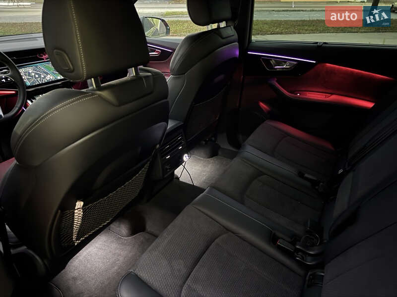 Внедорожник / Кроссовер Audi Q7 2024 в Харькове