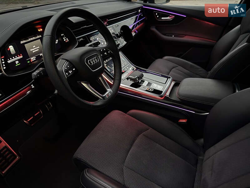 Внедорожник / Кроссовер Audi Q7 2024 в Харькове