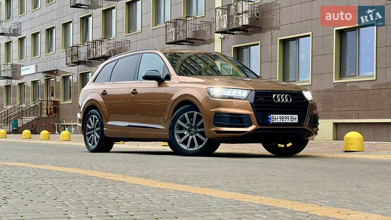 Внедорожник / Кроссовер Audi Q7 2017 в Одессе