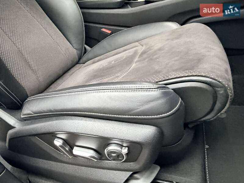 Внедорожник / Кроссовер Audi Q7 2017 в Одессе