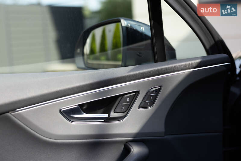 Внедорожник / Кроссовер Audi Q7 2022 в Львове фото 42 Внедорожник / Кроссовер Audi Q7 2022 в Львове