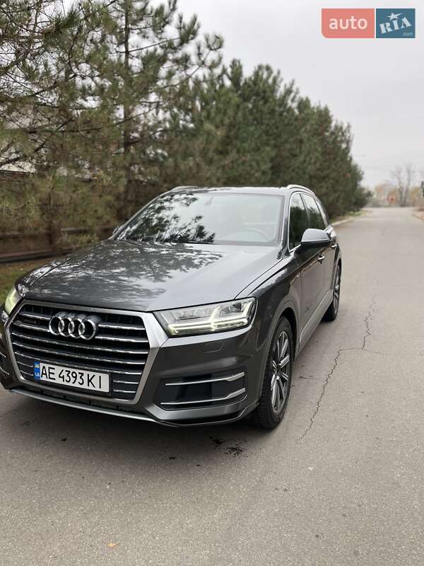 Позашляховик / Кросовер Audi Q7 2016 в Дніпрі фото 2 Позашляховик / Кросовер Audi Q7 2016 в Дніпрі