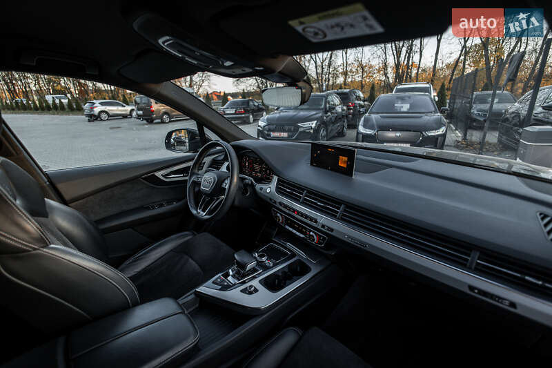 Позашляховик / Кросовер Audi Q7 2017 в Львові фото 18 Позашляховик / Кросовер Audi Q7 2017 в Львові