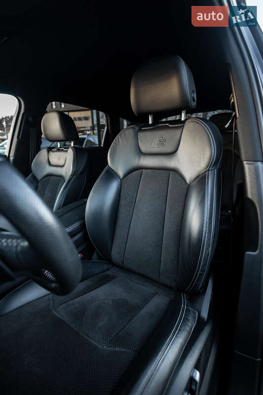 Позашляховик / Кросовер Audi Q7 2017 в Львові фото 33 Позашляховик / Кросовер Audi Q7 2017 в Львові