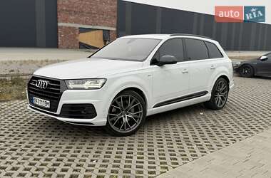 Внедорожник / Кроссовер Audi Q7 2017 в Хмельницком