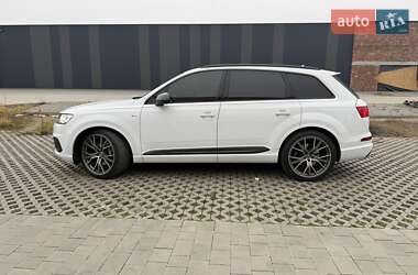 Внедорожник / Кроссовер Audi Q7 2017 в Хмельницком