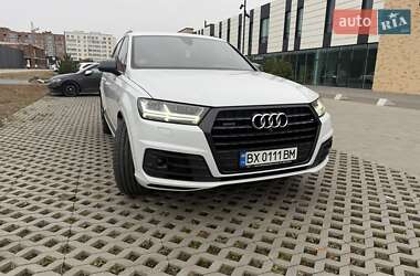 Внедорожник / Кроссовер Audi Q7 2017 в Хмельницком