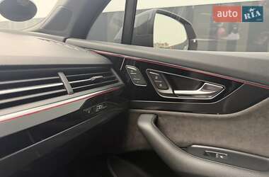 Внедорожник / Кроссовер Audi Q7 2017 в Хмельницком