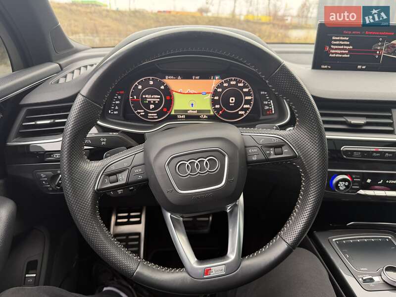 Позашляховик / Кросовер Audi Q7 2017 в Хмельницькому