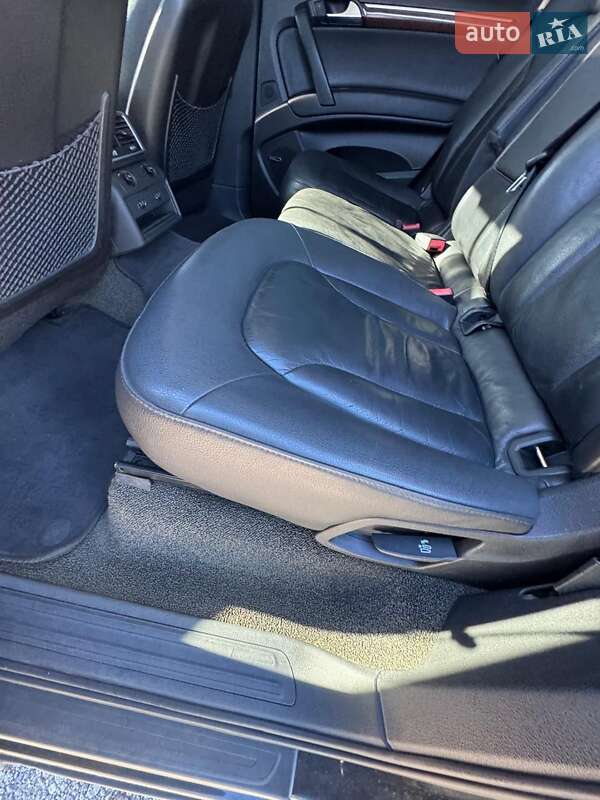 Позашляховик / Кросовер Audi Q7 2007 в Одесі