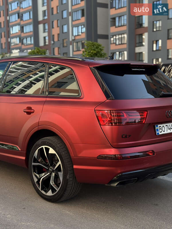 Позашляховик / Кросовер Audi Q7 2018 в Києві фото 13 Позашляховик / Кросовер Audi Q7 2018 в Києві