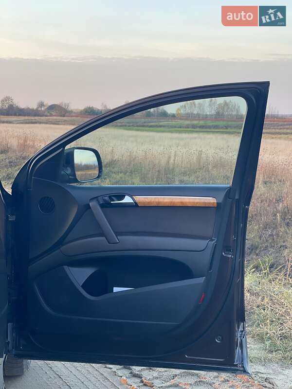 Внедорожник / Кроссовер Audi Q7 2010 в Камне-Каширском