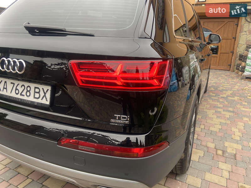 Позашляховик / Кросовер Audi Q7 2017 в Тернополі