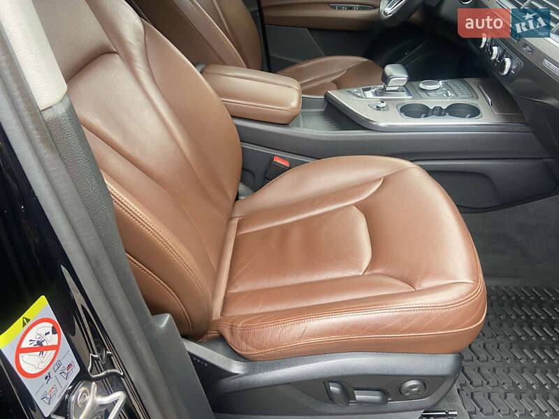 Позашляховик / Кросовер Audi Q7 2017 в Тернополі