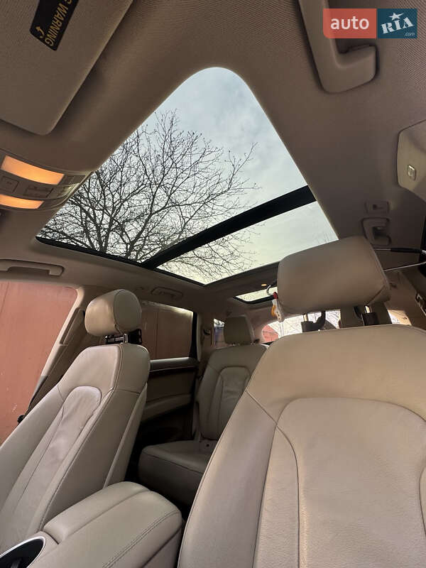 Позашляховик / Кросовер Audi Q7 2013 в Коростені