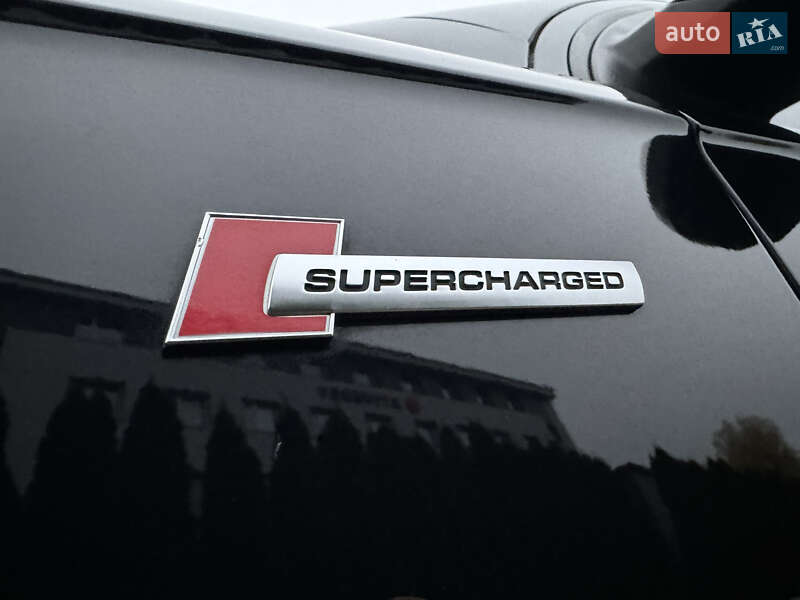 Позашляховик / Кросовер Audi Q7 2015 в Києві