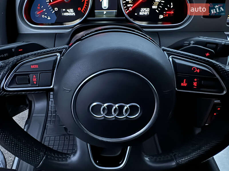 Позашляховик / Кросовер Audi Q7 2015 в Києві