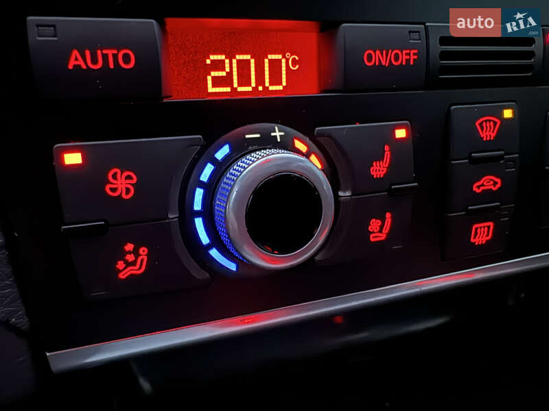 Позашляховик / Кросовер Audi Q7 2015 в Києві